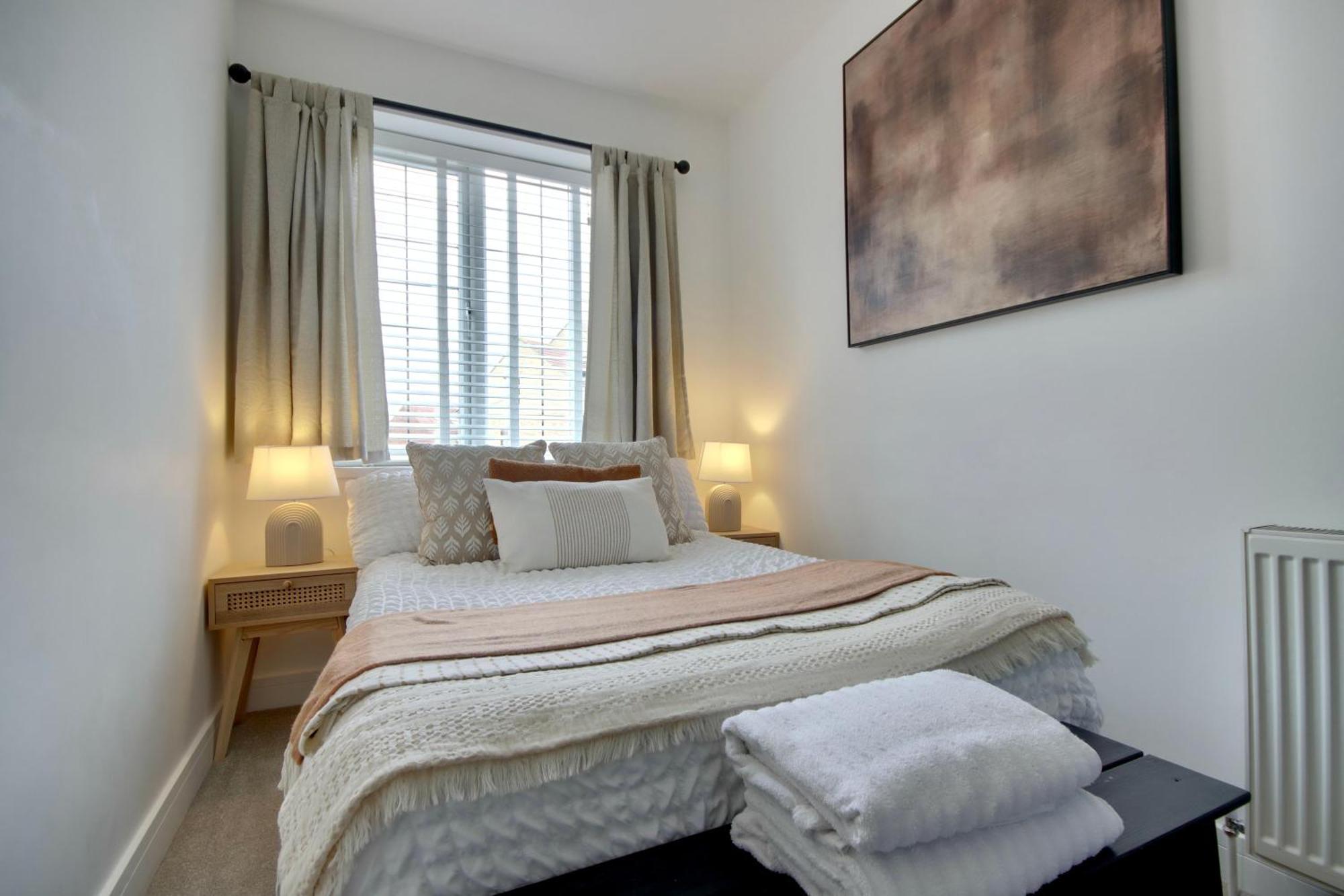 Clover Lodge Portsmouth Luxury Home With Off Road Free Parking Экстерьер фото
